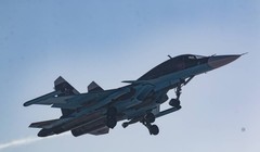 Su-34 xuất kích huấn luyện chiến đấu