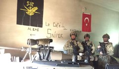 Lính đặc nhiệm Thổ Nhĩ Kỳ trong một vị trí gần thành phố Al-Bab