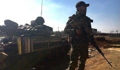 Binh sĩ quân đội Syria trên chiến trường Daraa