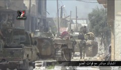 Binh sĩ lực lượng Tiger tấn công trên chiến trường miền bắc Hama