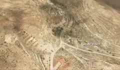 Thị trấn Sibna trên vùng nông thôn miền tây Damascus