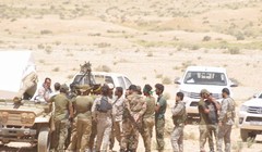 Binh sĩ quân đội Syria trên vùng sa mạc tỉnh Homs