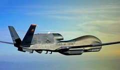 Máy bay trinh sát tầm cao Global Hawk Mỹ