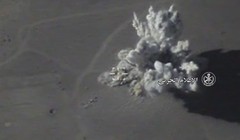 Không quân Nga không kích ác liệt thị trấn Sukhnah, sa mạc tỉnh Homs