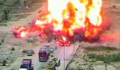 Vụ nổ kinh hoàng của xe đánh bom tự sát IS trên bán đảo Sinai, Ai Cập