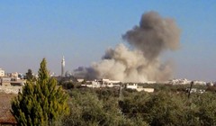 IS tiến hành cuộc tấn công bằng xe bom tự sát VBIED trên vùng ngoại ô thị trấn Uqayribat - ảnh Qasioun.ne