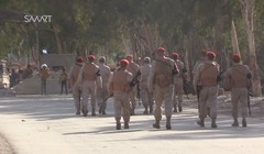 Một đơn vị quân cảnh Nga bảo vệ trạm đàm phán trong vòng vây Rastan tỉnh Homs - ảnh video SMART