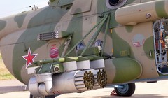 Tổ hợp tác chiến điện tử Vitebsk trên trực thăng Mi-8 Nga - ảnh minh họa Bình luận Quân sự