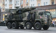 Nguyên mẫu tổ hợp pháo - tên lửa phòng không Pantsir -S1 - ảnh minh họa TVzvezda
