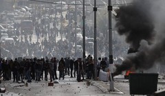 Người dân Palestine biểu tình, đốt cờ Mỹ ở thành phố Ramallah trên Bờ Tây - ảnh minh họa truyền thông Palestine