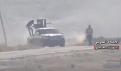 Quân đội Syria tiến công trên vùng nông thôn Aleppo - ảnh video minh họa Masdar News