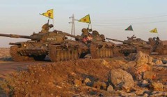 Đoàn xe tăng của lực lượng YPG tiến về Afrin. Ảnh minh họa Masdar News