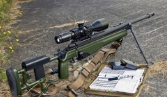 Khẩu súng bắn tỉa hiện đại do Phần Lan sản xuất được chiến binh dân quân Donbass mua lại từ quân đội Kiev - ảnh VoiceNovorossia