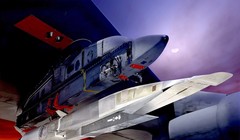 Mỹ phát triển vũ khí siêu âm thông thường phóng từ máy bay - ảnh South Front