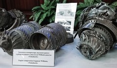 Các động cơ tên lửa hành trình Tomahawk của Mỹ được trưng bày. 