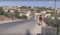 Lực lượng dân quân người Kurd truy quét phần tử đối lập và thân IS ở Kobani. Ảnh minh họa Masdar News.