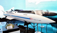 Tên lửa siêu âm R-37M tầm siêu xa, được trang bị cho Su-57. Ảnh minh họa Interfax