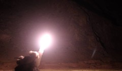 Vệ binh Cách mạng Hồi giáo Iran phóng tên lửa đạn đạo tấn công IS ở Deir Ezzor. Ảnh minh họa Masdar News