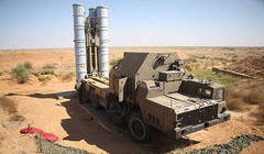Hệ thống tên lửa S-300 trên chiến trường Syria. Ảnh minh họa Rusian Gazeta