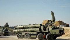 Hệ thống phòng không S-400 ở Syria. Ảnh minh họa: Russian Gazeta.