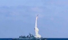Chiến hạm Nga phóng tên lửa Kalibr. Ảnh minh họa Russian Gazeta