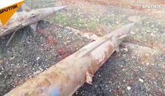 Tên lửa phòng không trong kho vũ khí lực lượng Hồi giáo cực đoan ở Daraa. Ảnh: video Sputnik.