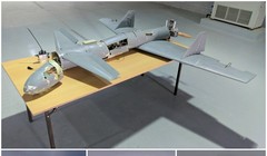 Máy bay không người lái Houthi, loại Qasef 1/Ababil T mang bom tấn công cuộc diễu hành quân sự. Ảnh minh họa SkyNews