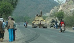 Xe tăng T-35-85 của quân đội Yemen trên Thị trấn Damt, tỉnh Dhale. Ảnh minh họa: South Front.