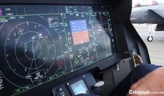 Màn hình buồng lái siêu tiêm kích tàng hình F-35. Ảnh: Telegraph.