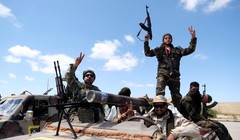 Binh sĩ lực lượng LNA trên chiến trường Tripoli.