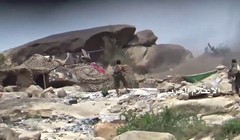 Các chiến binh Houthi tiến công trên chiến trường Ả rập Xê út. Ảnh minh họa South Front