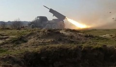 Pháo phản lực Nga Tornado-G tấn công trên chiến trường. Ảnh FAN