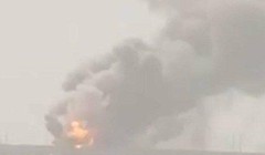 Một vụ cháy nổ, hậu quả một cuộc pháo kích của quân đội Ukraine ở Kherson. Ảnh Mil.in.ua