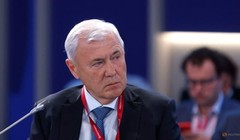 Anatoly Aksakov, Chủ tịch Ủy ban Chính sách Kinh tế của Duma Quốc gia, tham dự phiên họp của Diễn đàn Kinh tế Quốc tế St.Petersburg (SPIEF) ngày 16/6/ 2022 (Ảnh: Reuters)