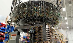 Nguyên mẫu nén plasma tại phòng thí nghiệm Vancouver của General Fusion. Canada. Ảnh: General Fusion