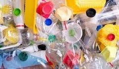 Rác thải nhựa tiêu dùng. Ảnh E&T