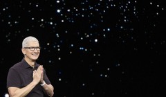 Tim Cook trong một sự kiện của Apple. Ảnh: Nic Coury/Bloomberg