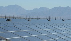 Trang trại điện mặt trời ở Mỹ. Ảnh Electrek