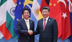 Ngày 5/9/2016, Thủ tướng Nhật Bản Shinzo Abe hội đàm với Chủ tịch Trung Quốc Tập Cận Bình sau Lễ bế mạc Hội nghị Thượng đỉnh G20
