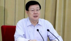 Hoàng Hưng Quốc - Chủ tịch tỉnh thành phố Thiên Tân, Trung Quốc ngã ngựa. Ảnh: báo Phượng Hoàng, Hồng Kông.