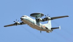 Máy bay cảnh báo sớm KJ-500 Trung Quốc. Ảnh: Cankao