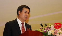 Tháng 2/2016, Thái Hi Hữu, tổng giám đốc Tổng công ty xuất nhập khẩu hóa chất Trung Quốc (Sinochem) bị ngã ngựa. Ảnh: báo Phượng Hoàng.