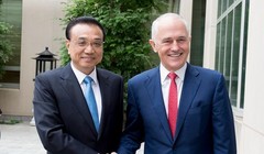 Thủ tướng Trung Quốc Lý Khắc Cường và Thủ tướng Australia Malcolm Turnbull tại Canberra ngày 24/3/2017. Ảnh: Tân Hoa xã