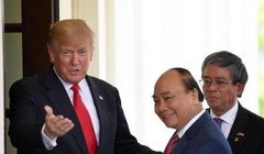 Ngày 31/5/2017, tại Thủ đô Washington, Tổng thống Mỹ Donald Trump tiếp đón Thủ tướng Chính phủ Nguyễn Xuân Phúc ở Nhà Trắng. Ảnh: Tân Hoa xã.