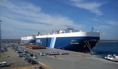 Cảng nước sâu Hambantotan của Sri Lanka, sẽ do Trung Quốc kiểm soát. Ảnh: Business Standard.