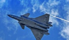 Máy bay chiến đấu J-20 Trung Quốc. Ảnh: People.