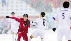 U23 Việt quật cường chiến đấu trong trận chung kết với U23 Uzbekistan. Ảnh: Hznews.