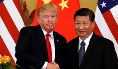 Mỹ và Trung Quốc đang cạnh tranh ngôi vị số 1 thế giới. Ảnh: Reuters.