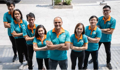 Ông Kartrick Narayan (đứng giữa) cùng đội ngũ của Kilo (Ảnh: Kilo)