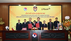 Ngân hàng Lộc Phát VN trở thành nhà tài trợ chính Giải bóng đá giao hữu quốc tế LPBank Cup 2024